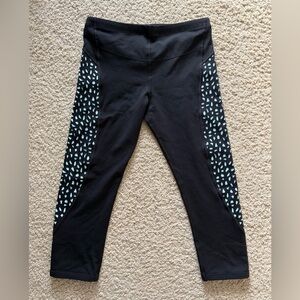 Lorna Jane BLACK Cropped Leggings Cut-Out Aqua Blue Red Heart Workout Fitness